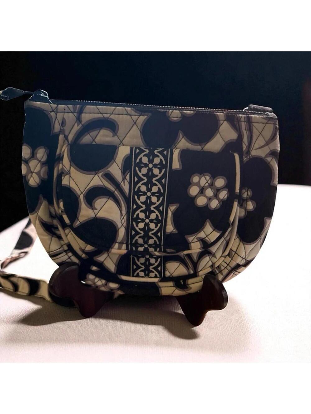 Vera Bradley Day and Night Pattern Cross Body Bag Purse 7.5"H x 9.5"W